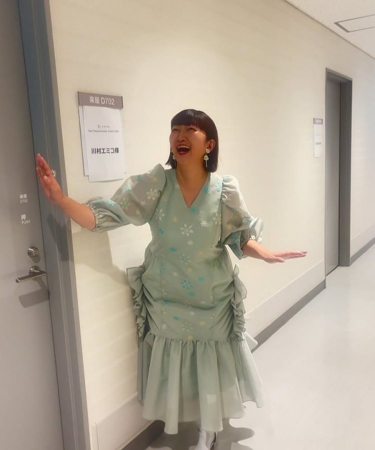 たんぽぽの川村エミコさんウェディングドレス