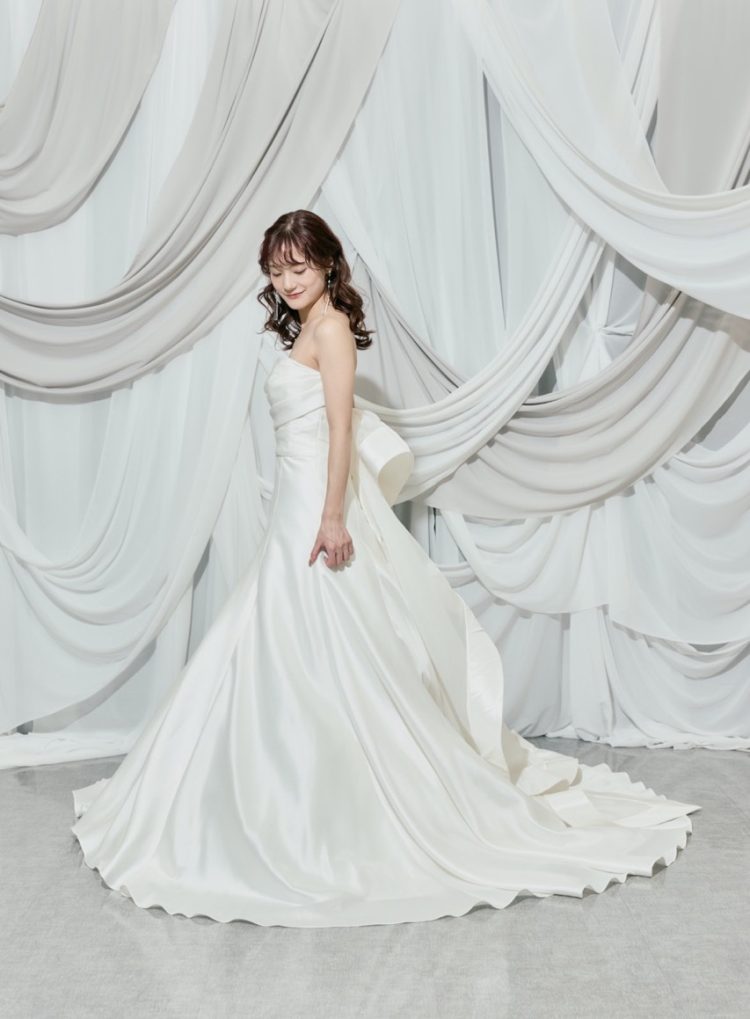 ブライダリウムミュー ドレス カリヨン