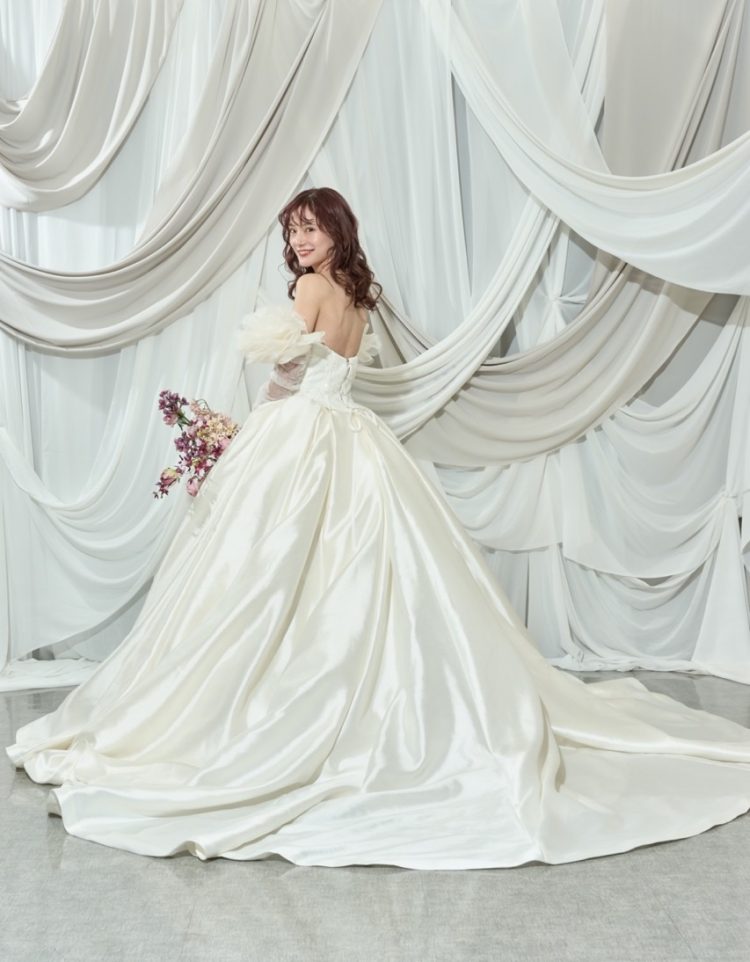 ブライダリウムミュー ドレス ジーナ