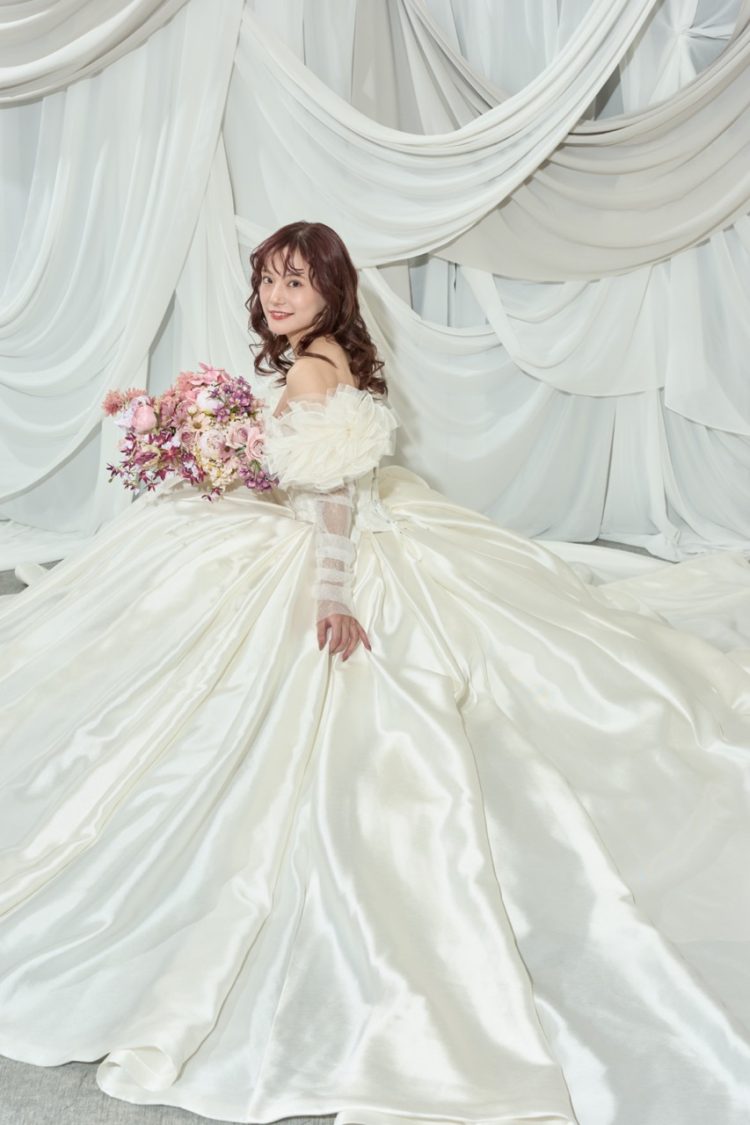 ブライダリウムミュー ドレス ジーナ