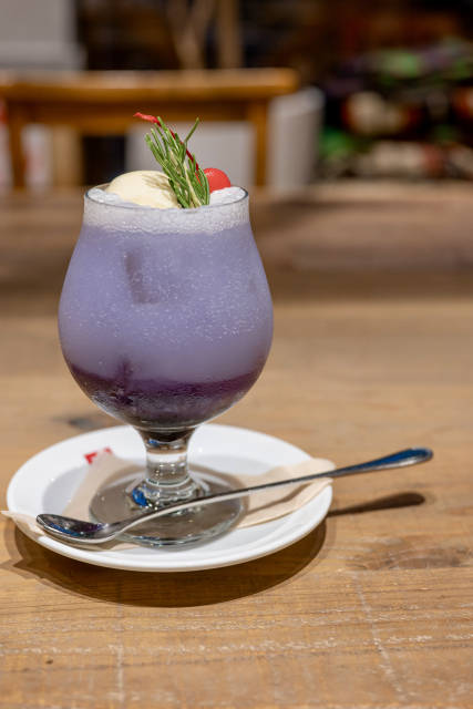 東京都　推し活カフェ