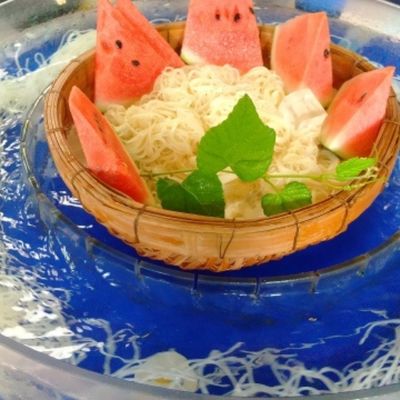 徳島　流しそうめん　室内