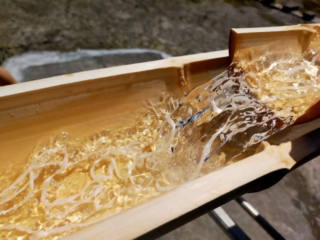 流しそうめん