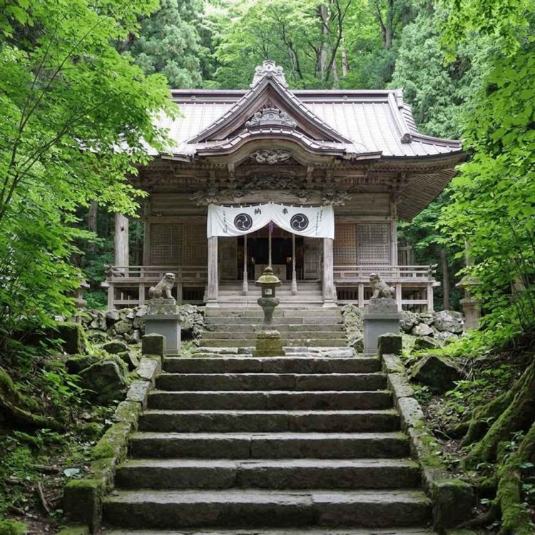 青森にある縁結び神社