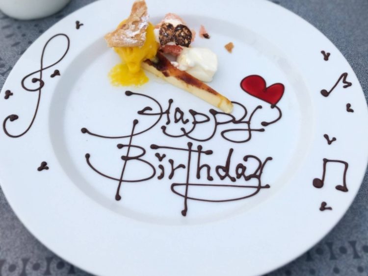 徳島 誕生日プレート サプライズ